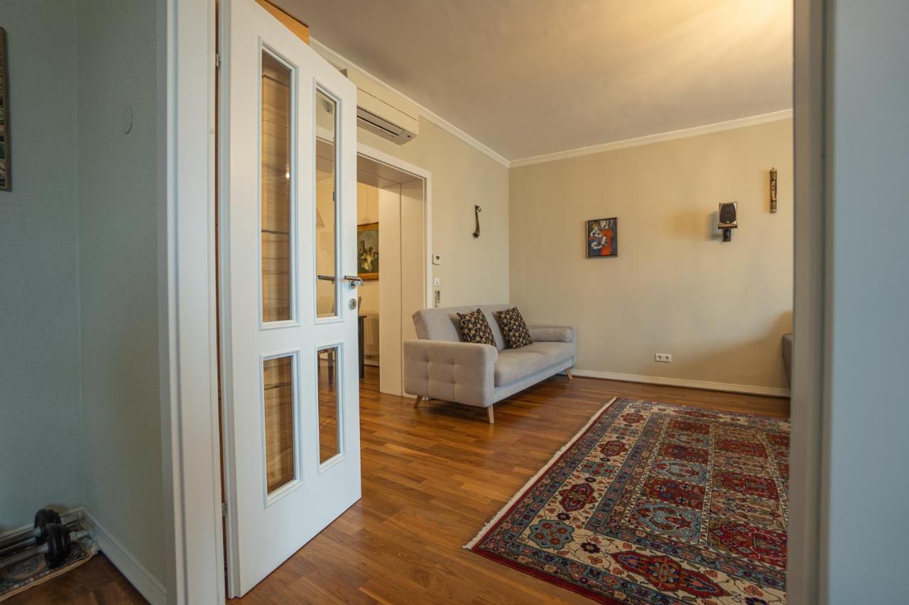 Apartment With A Balcony - 15 Min To City Center Vienne Extérieur photo