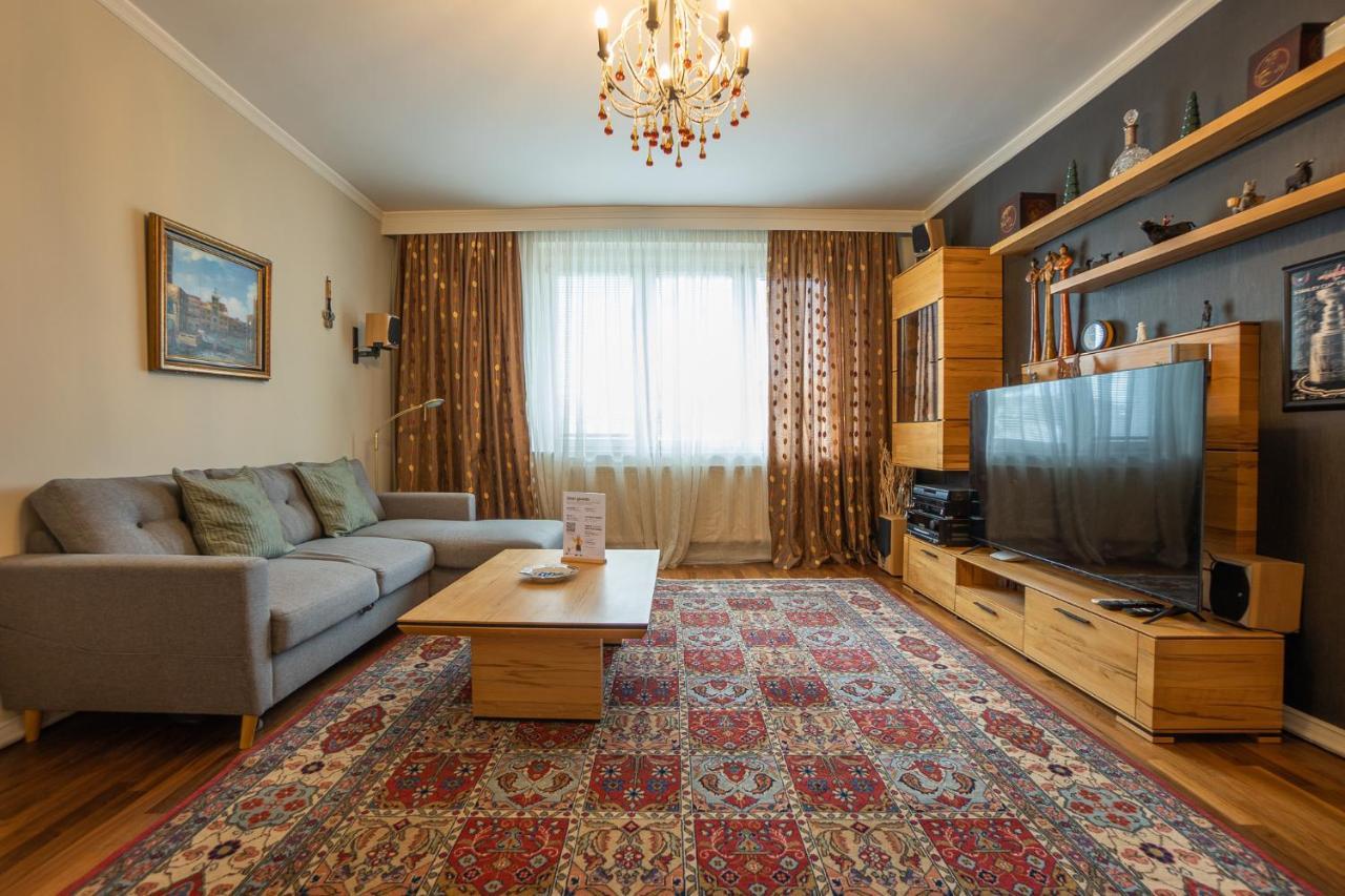 Apartment With A Balcony - 15 Min To City Center Vienne Extérieur photo