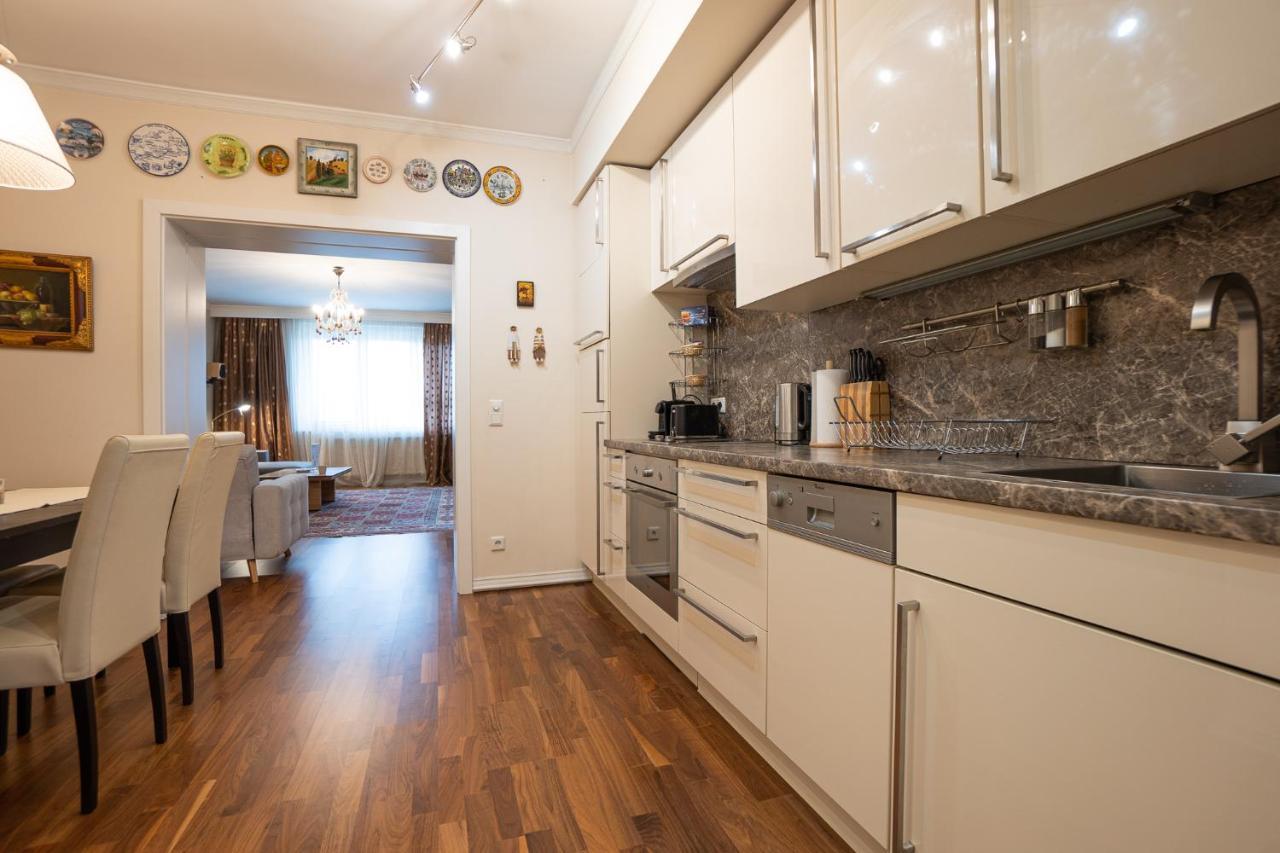 Apartment With A Balcony - 15 Min To City Center Vienne Extérieur photo
