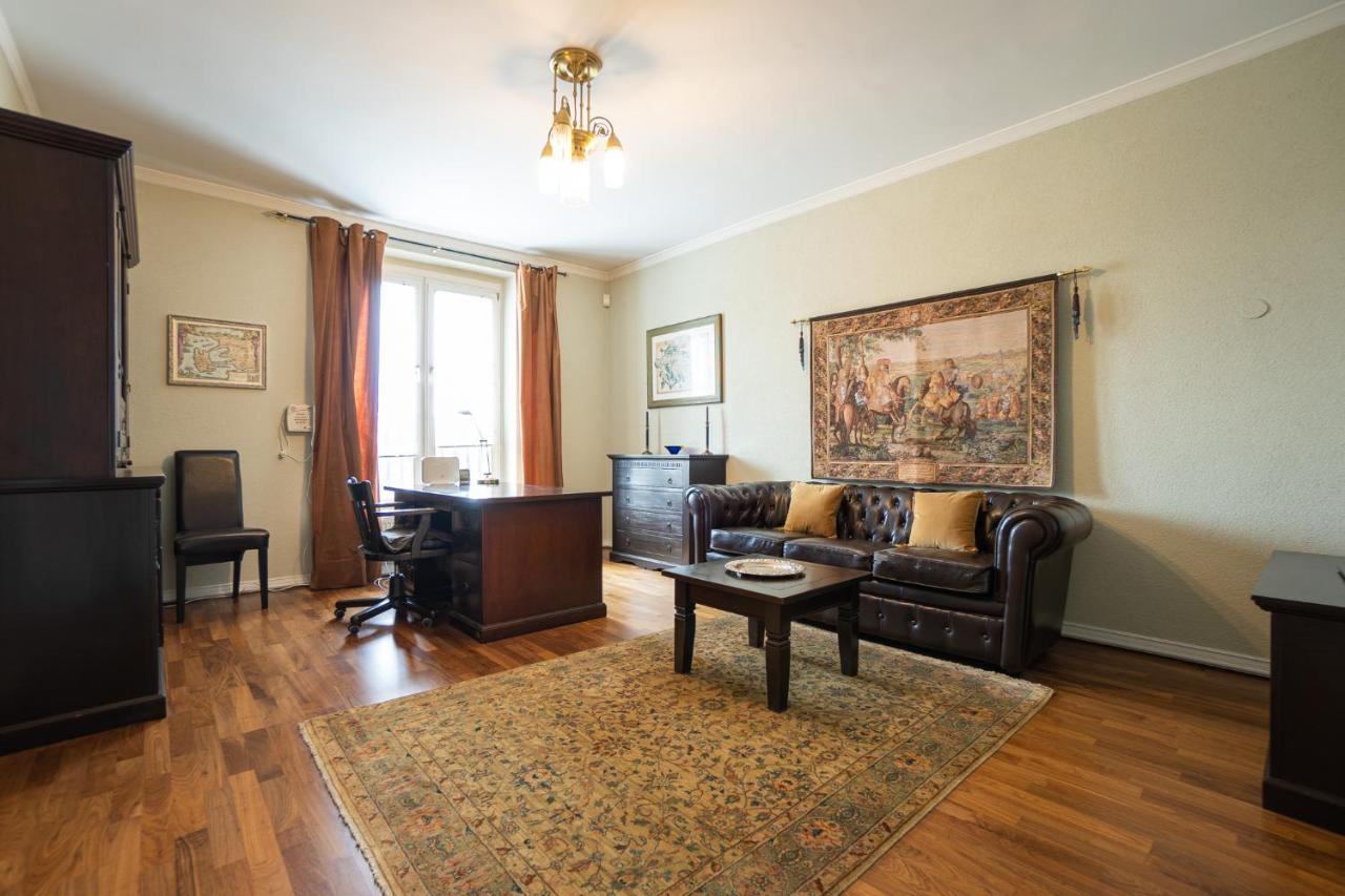 Apartment With A Balcony - 15 Min To City Center Vienne Extérieur photo
