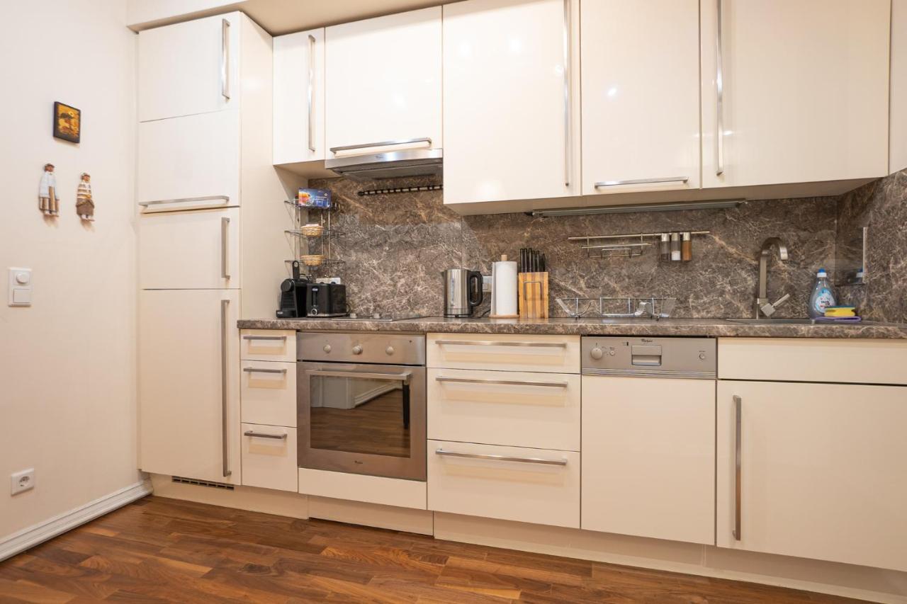 Apartment With A Balcony - 15 Min To City Center Vienne Extérieur photo